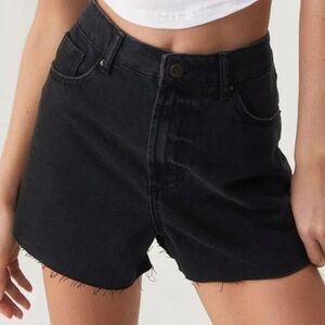 Womens Nasty Gal Black Denim Distressed Shorts Size UK 6 US 2